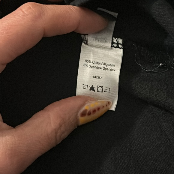 Venus Black T-Shirt - Picture 5 of 5